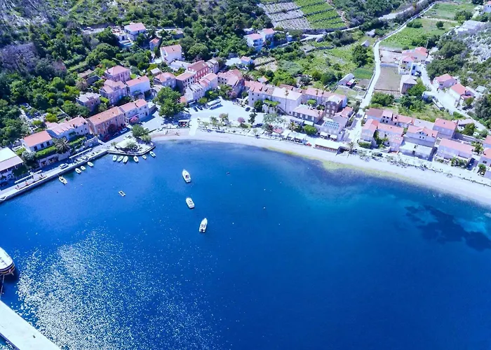 Apartman Seafront Silence - With Terrace And Sea View